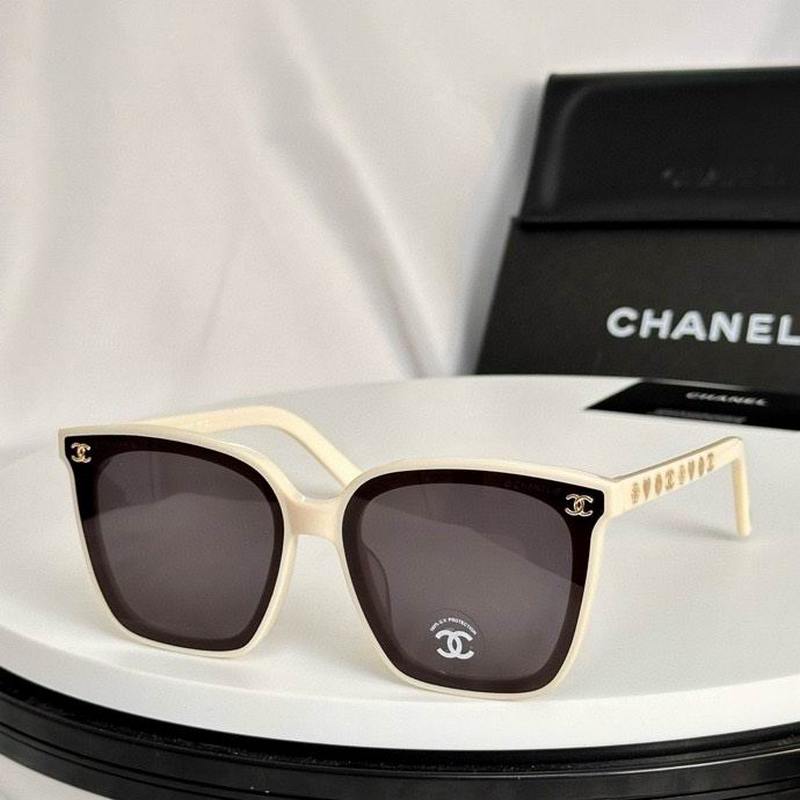 Chanel Sunglasses 673